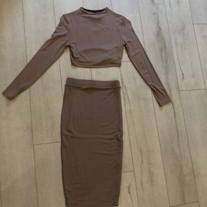Cropped long sleeve and skirt set
